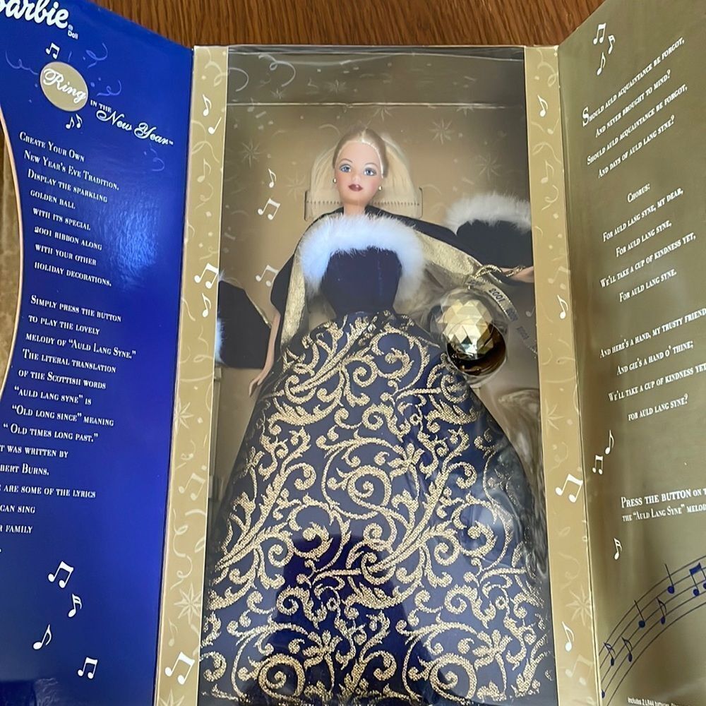 Vintage 2001 Mattel Ring in the New Year Barbie new in box